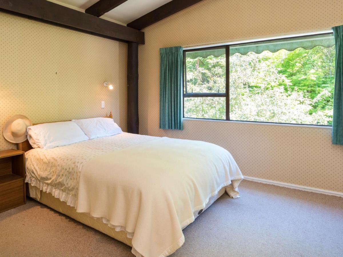 Serene Sounds - Anakiwa Holiday Home Bagian luar foto